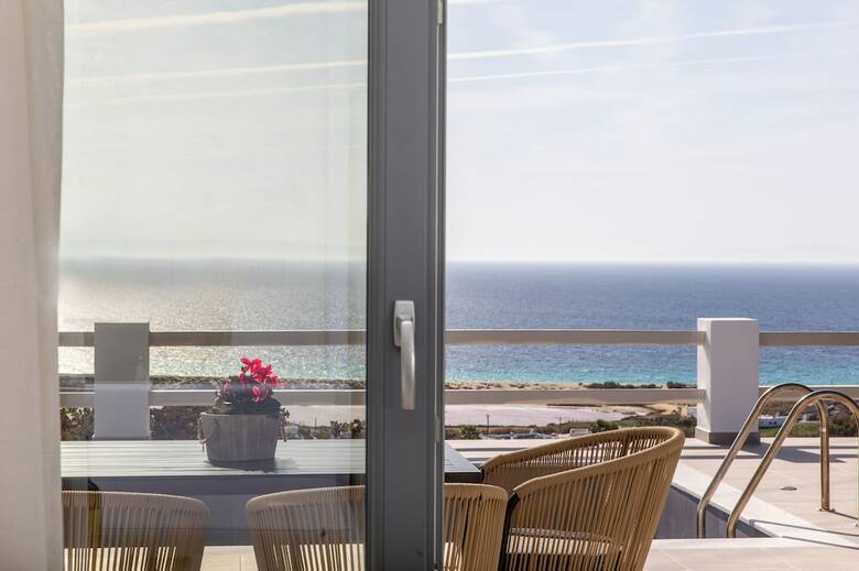 Hotel Mythology Naxos Villas & Suites