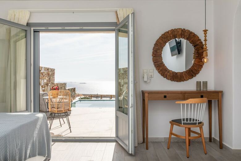Hotel Mythology Naxos Villas & Suites