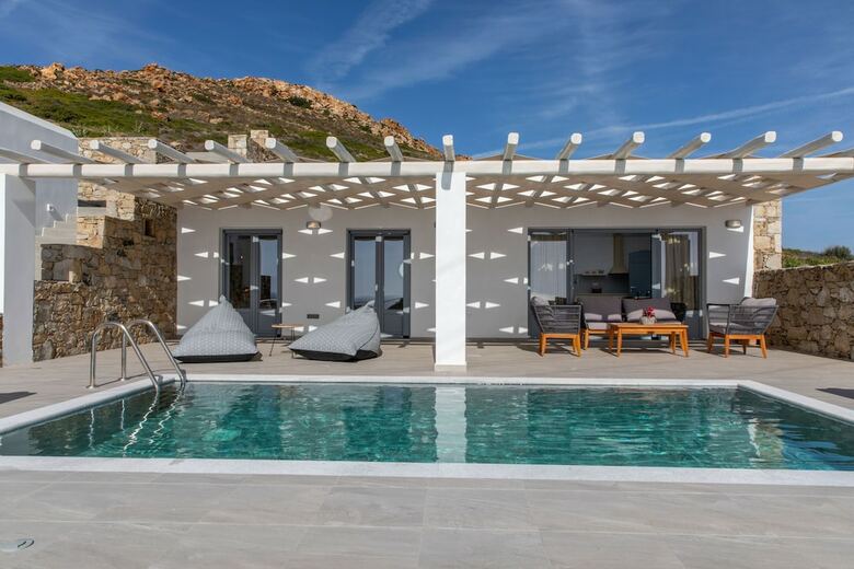 Hotel Mythology Naxos Villas & Suites