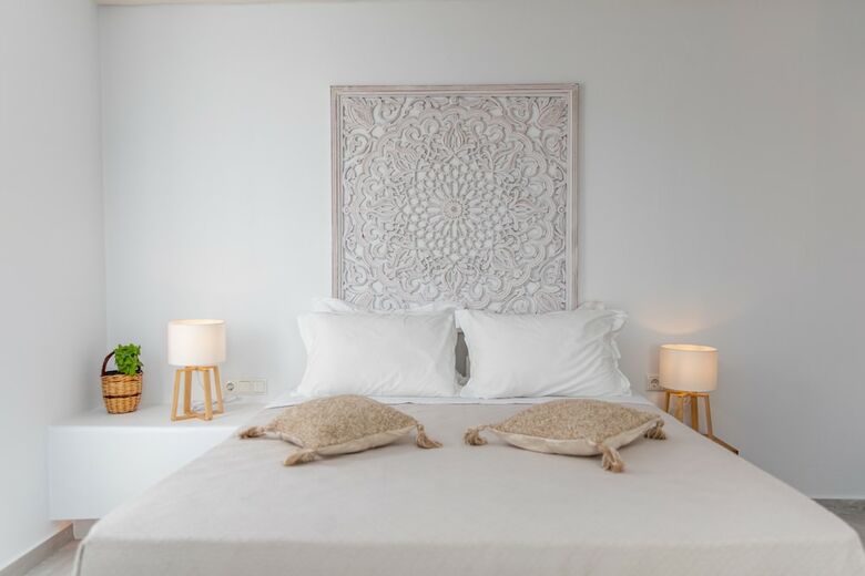 Hotel Mythology Naxos Villas & Suites