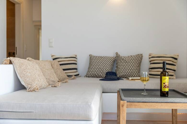 Hotel Mythology Naxos Villas & Suites