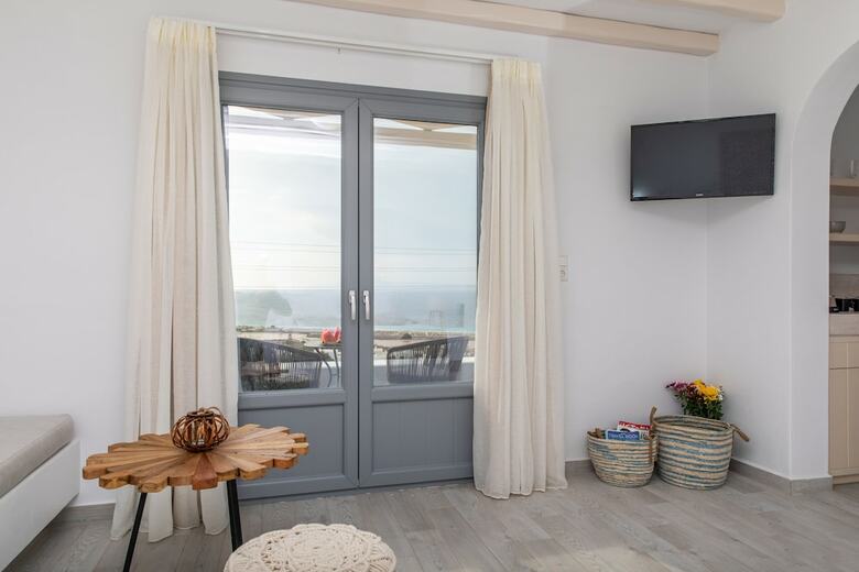 Hotel Mythology Naxos Villas & Suites