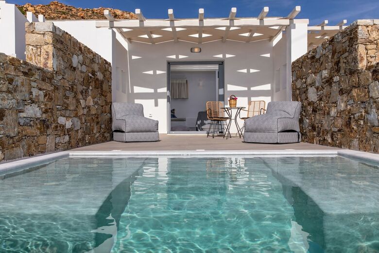 Hotel Mythology Naxos Villas & Suites