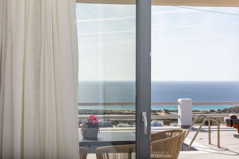 Hotel Mythology Naxos Villas & Suites