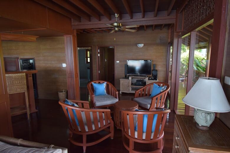 3 Bedroom Beach Front Villa With Private Pool (P3)