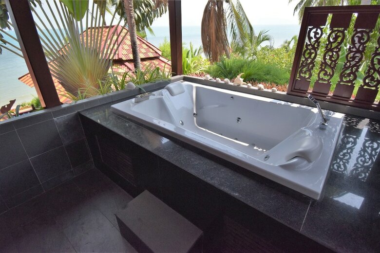 3 Bedroom Beach Front Villa With Private Pool (P3)