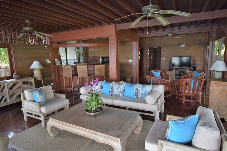 3 Bedroom Beach Front Villa With Private Pool (P3)