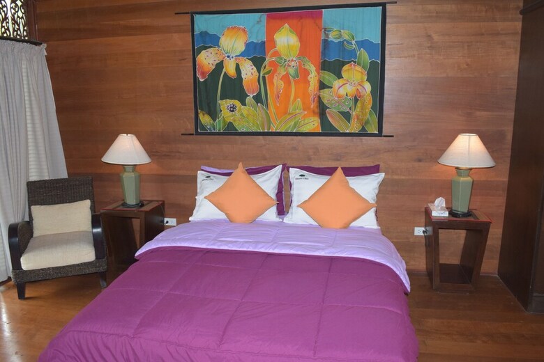 4 Bedroom Beachfront Villa 3 Banyan