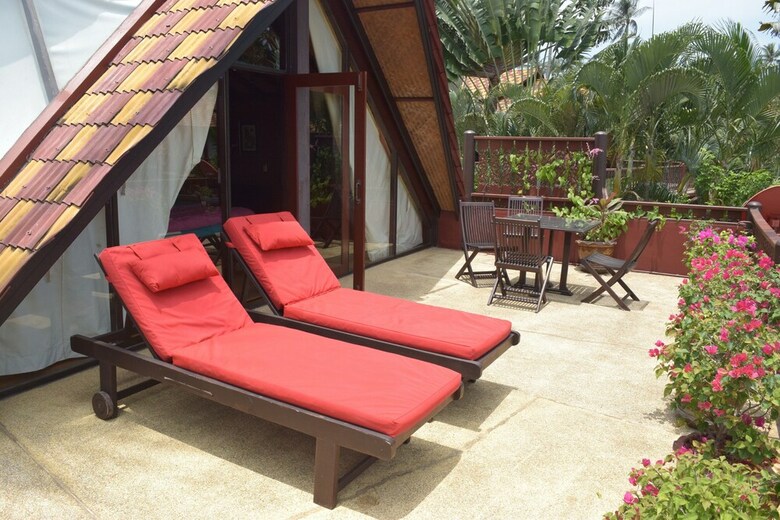 4 Bedroom Beachfront Villa 3 Banyan
