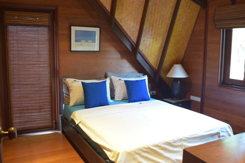 4 Bedroom Beachfront Villa 3 Banyan