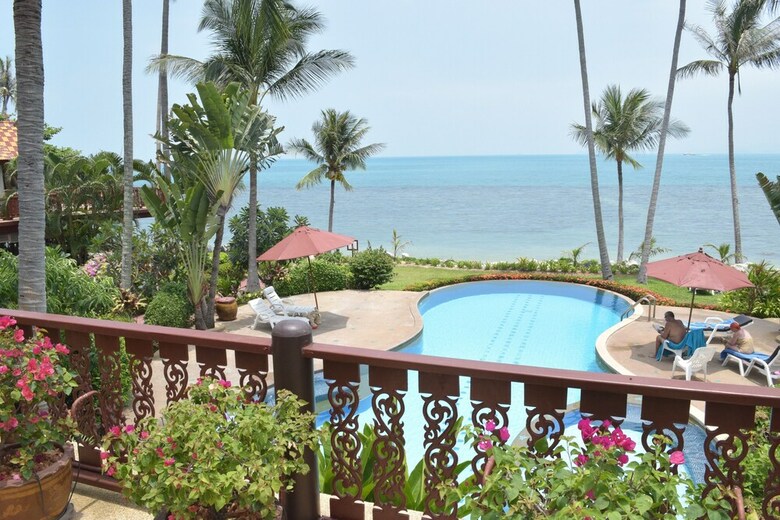 4 Bedroom Beachfront Villa 3 Banyan