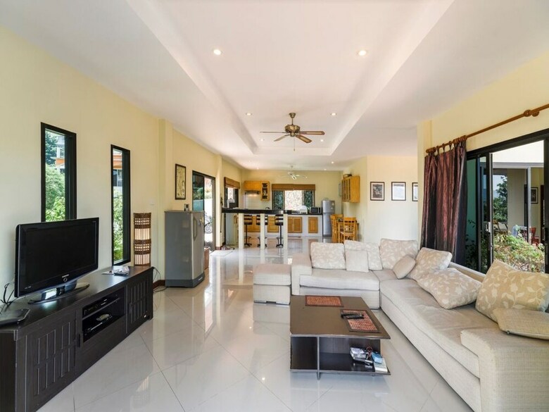 3 Bedroom Sea View Villa Pad Thai