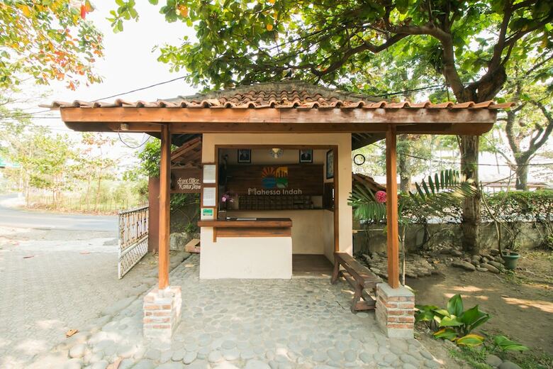 Hotel Oyo 937 Mahessa Indah Homestay