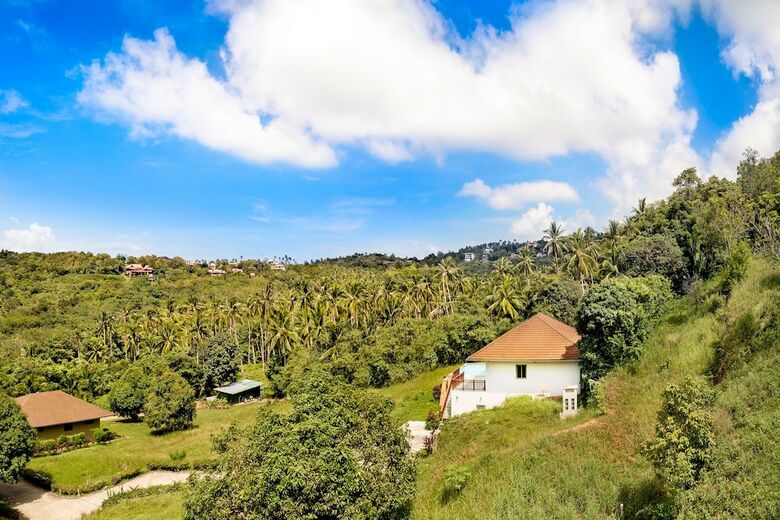3 Bedroom Sea View Villa Mikia