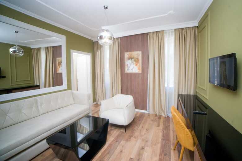 Regina City Hotel