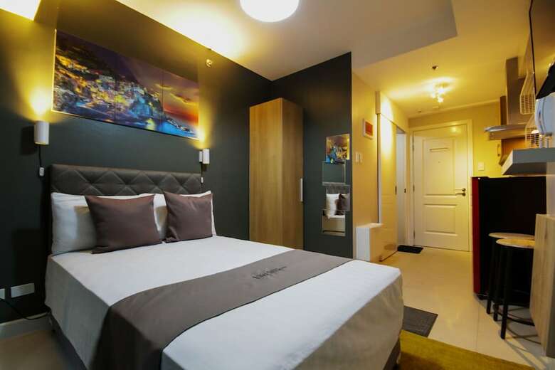 Siglo Suites @ The Residences At Commonwealth