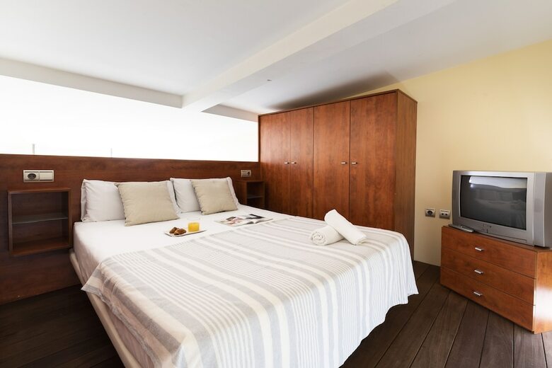 Apartamentos Ab Passeig de Gr�cia 
Penthouse - Blue