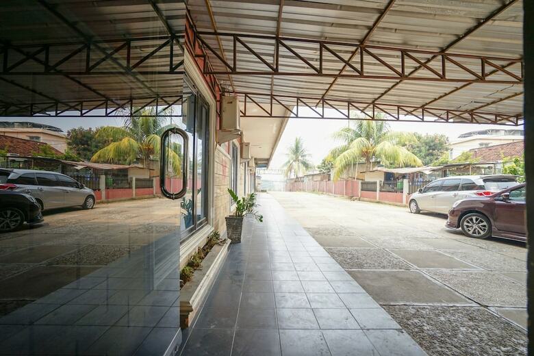 Oyo 1273 Hotel Belvena