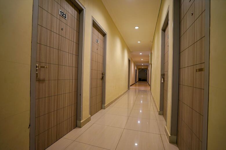 Oyo 1273 Hotel Belvena