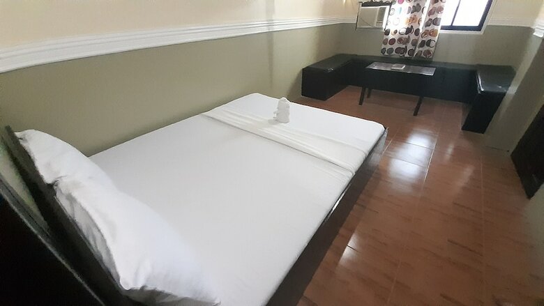 Hotel Kti Traveler's Inn