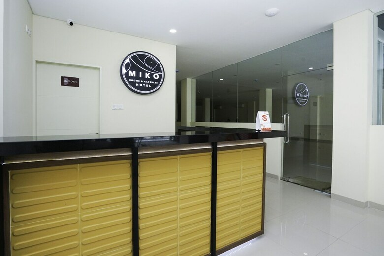 Oyo 1428 Miko Capsule Hotel