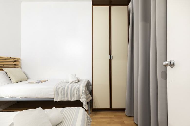 Ab Berlin Les Corts Apartment