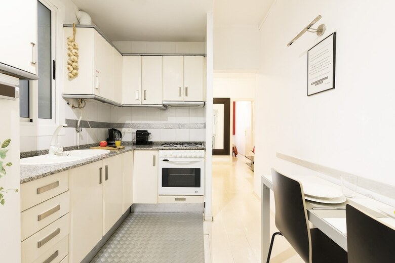 Ab Paral�lel Vallhonrat Apartment