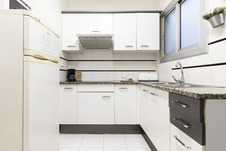 Ab Sagrada Fam�lia Ptge Bocabella Apartment