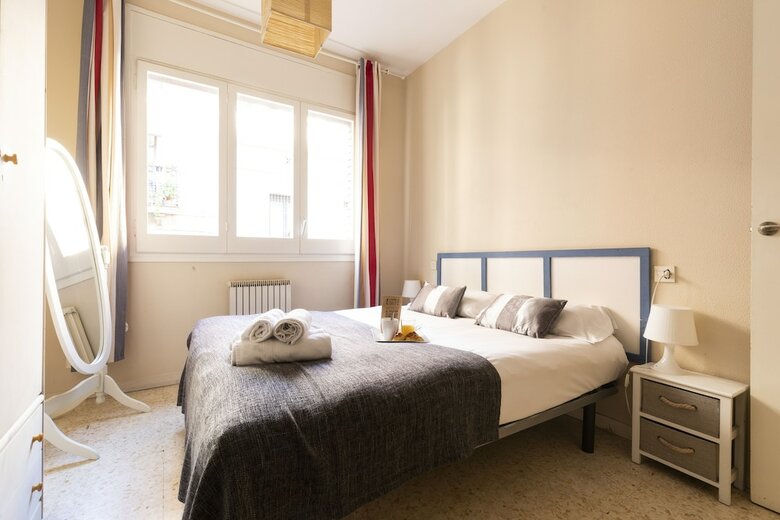 Ab Sagrada Fam�lia Ptge Bocabella Apartment
