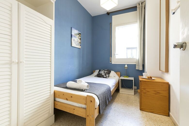 Ab Sagrada Fam�lia Ptge Bocabella Apartment