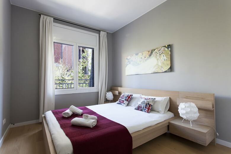 Ab Gaud� Avenue Apartment