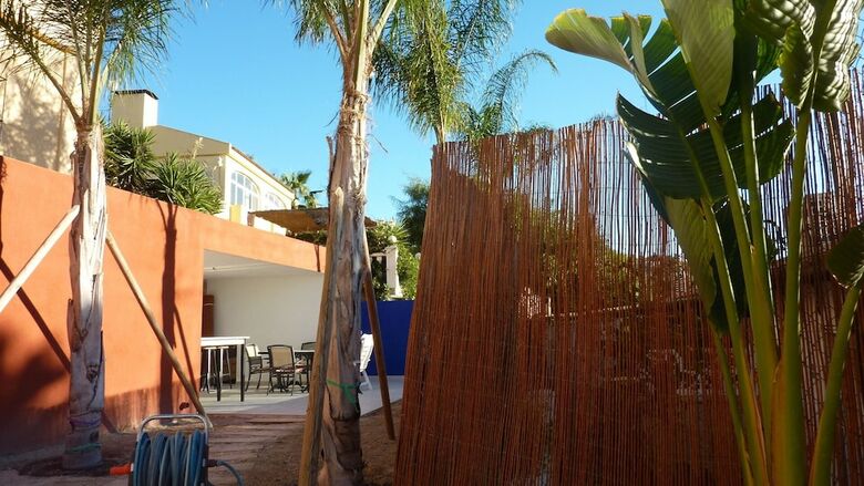 Aparthotel Guesthouse -el Campello-alacant