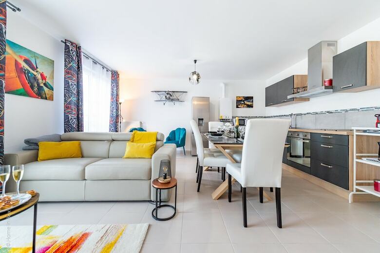 Apartamento Residences A Themes