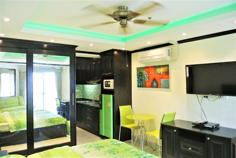 Residencia 13th Floor Sea View Studio
