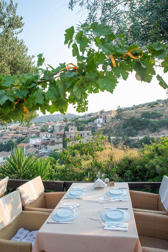 Hotel Mespilo Panoramic 1br Apartments B&B