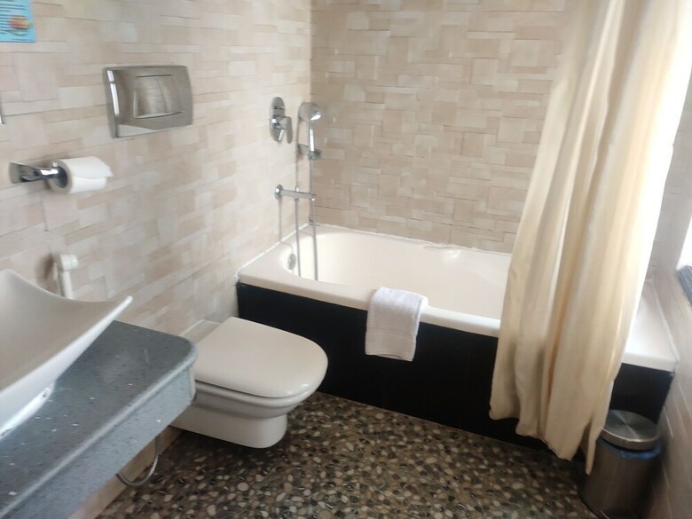 Hotel Royal International