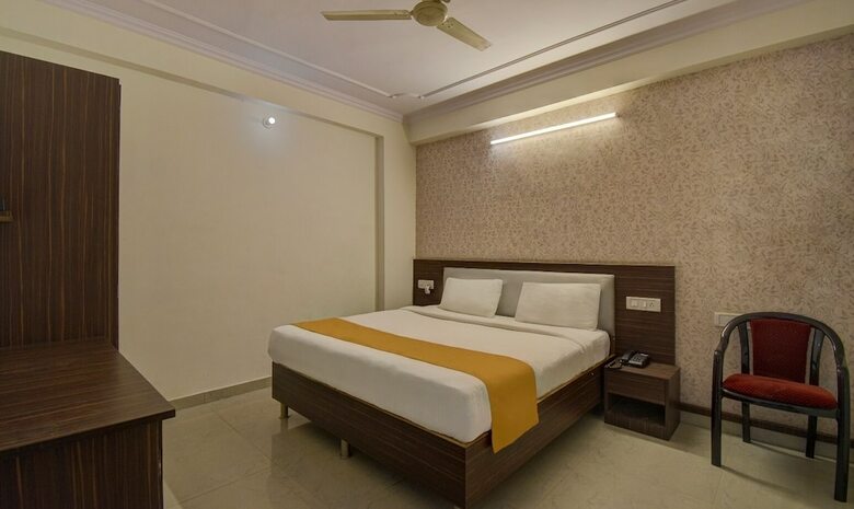 Hotel Radha Nikunj Residency