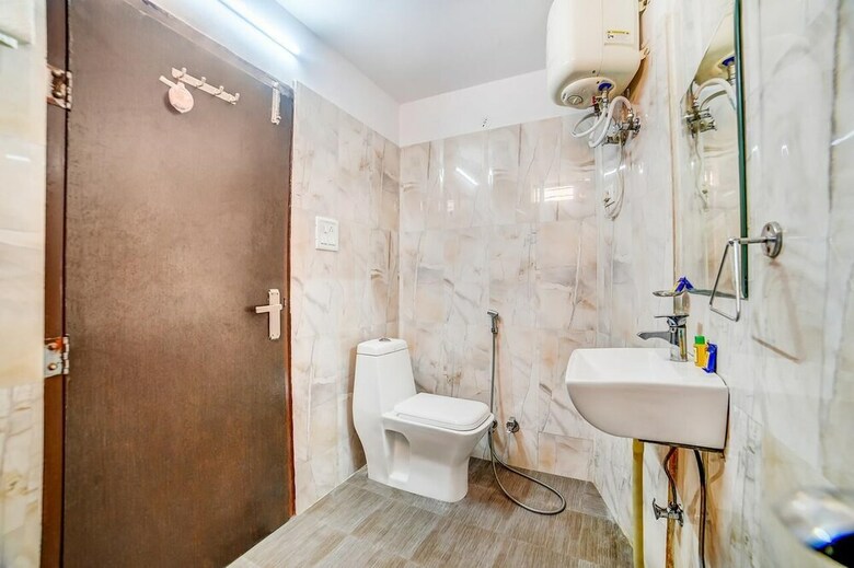 Hotel Radha Nikunj Residency