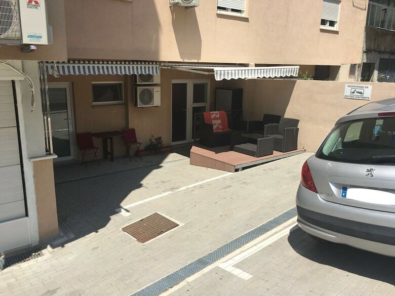 Hotel Studio Apartment Kranjceviceva - Adults Only