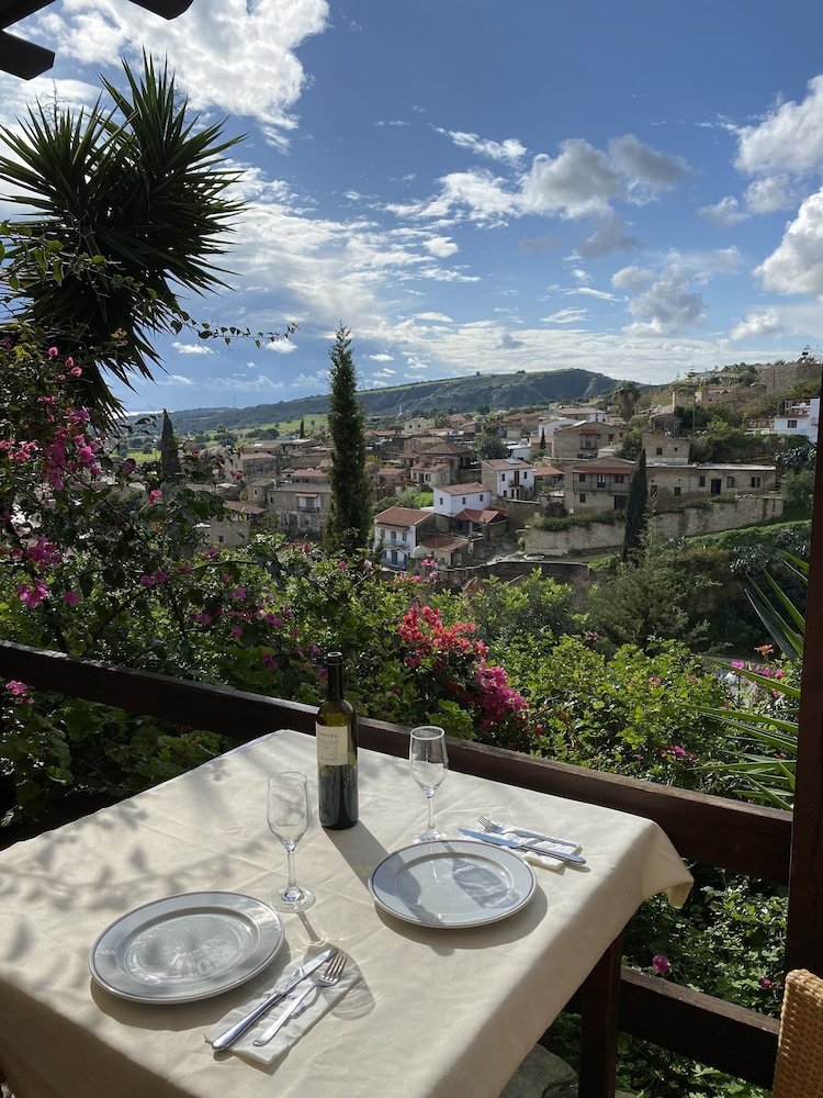 Hotel Vasilikos Traditional 2br Apartments