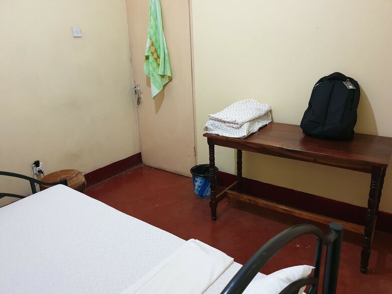 Residencia Shanty Town Doctor's Home