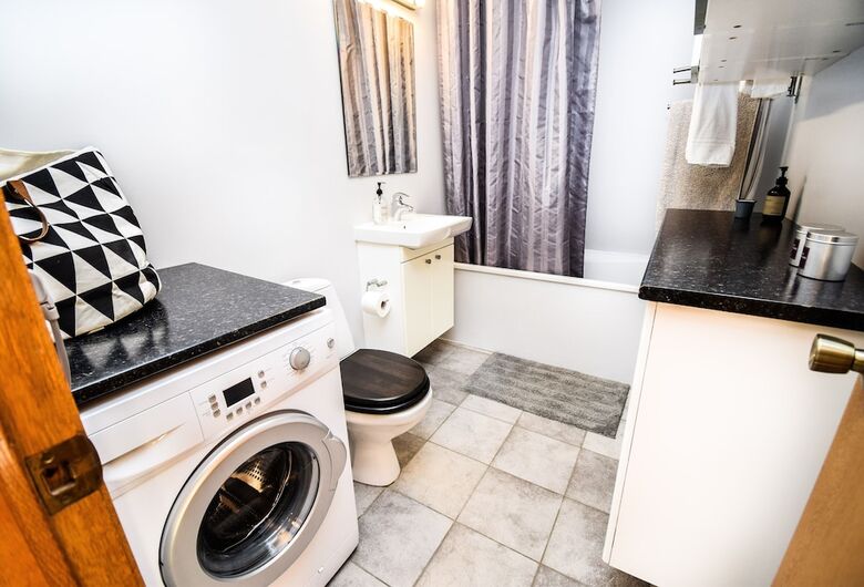 Apartment A32