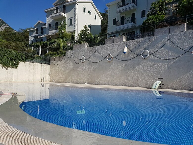 Apartamentos Green Village Kotor