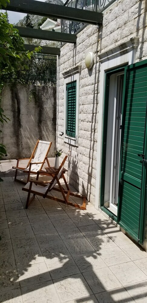 Apartamentos Green Village Kotor