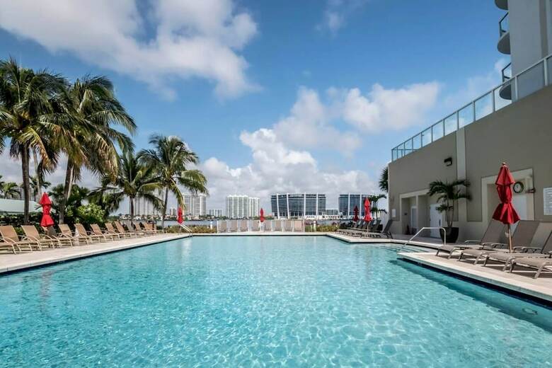 Apartamento Le Marina Bay Ph3 - Condo 5 People, Sunny Isles