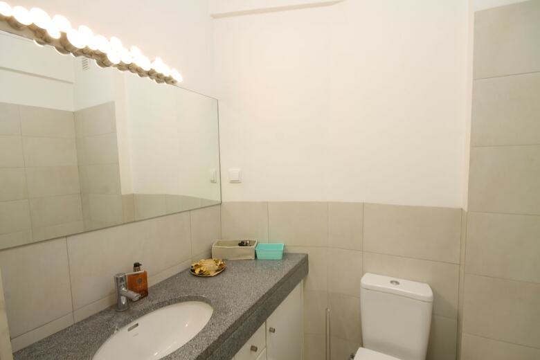 27 92 Campolide Apartment