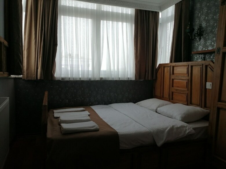 Boutique California Hotel