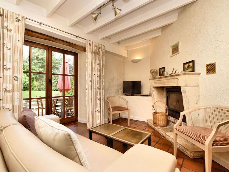 Historic Cottage In Vielsalm With Private Terrace