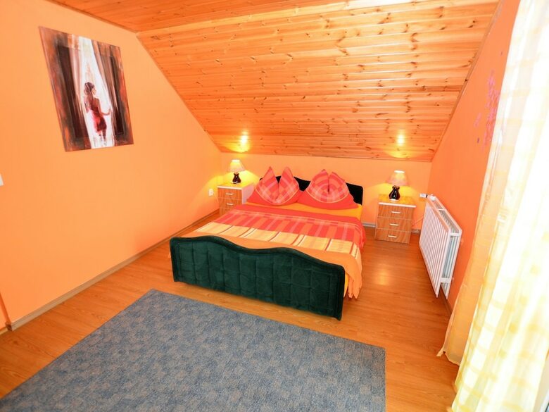 Modern Mansion In Bene?ov U Semil With Pool