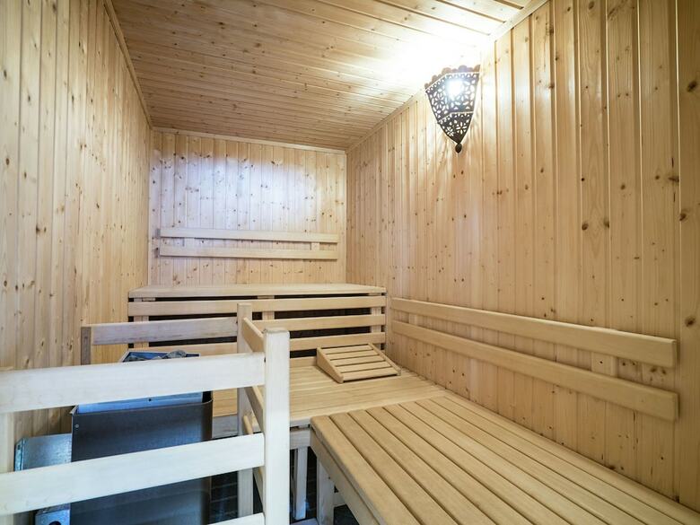 Spacious Holiday Home In Wald Im Pinzgau With Sauna